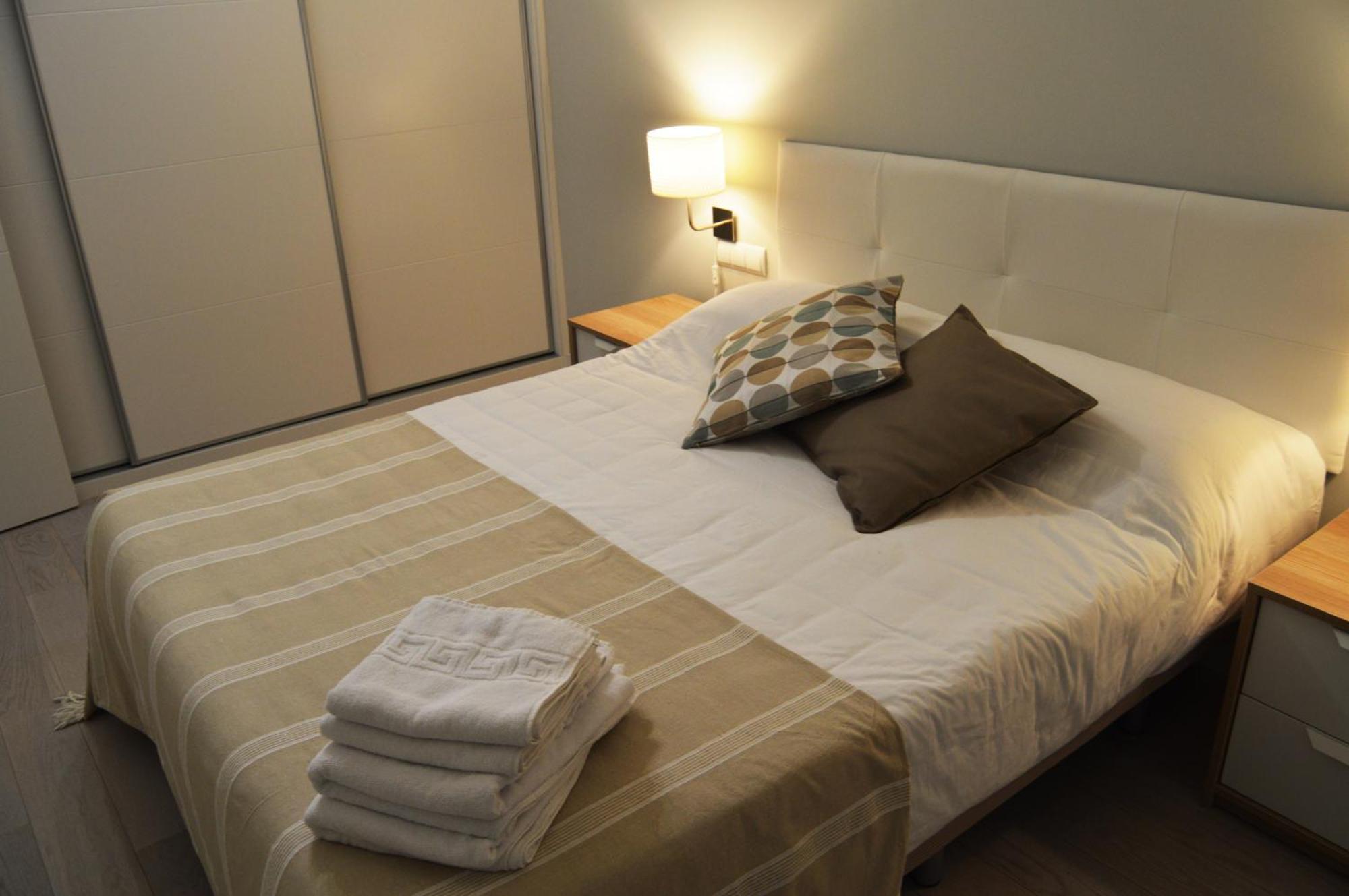 Apartamenticos Plaza Del Pilar I Сарагоса Экстерьер фото